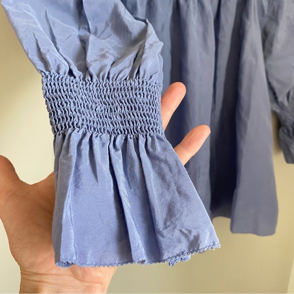7 FOR ALL MANKIND Silk Off Shoulder Smock Top Blue Size XS Bohemian Cottagecore - Picture 3 of 13